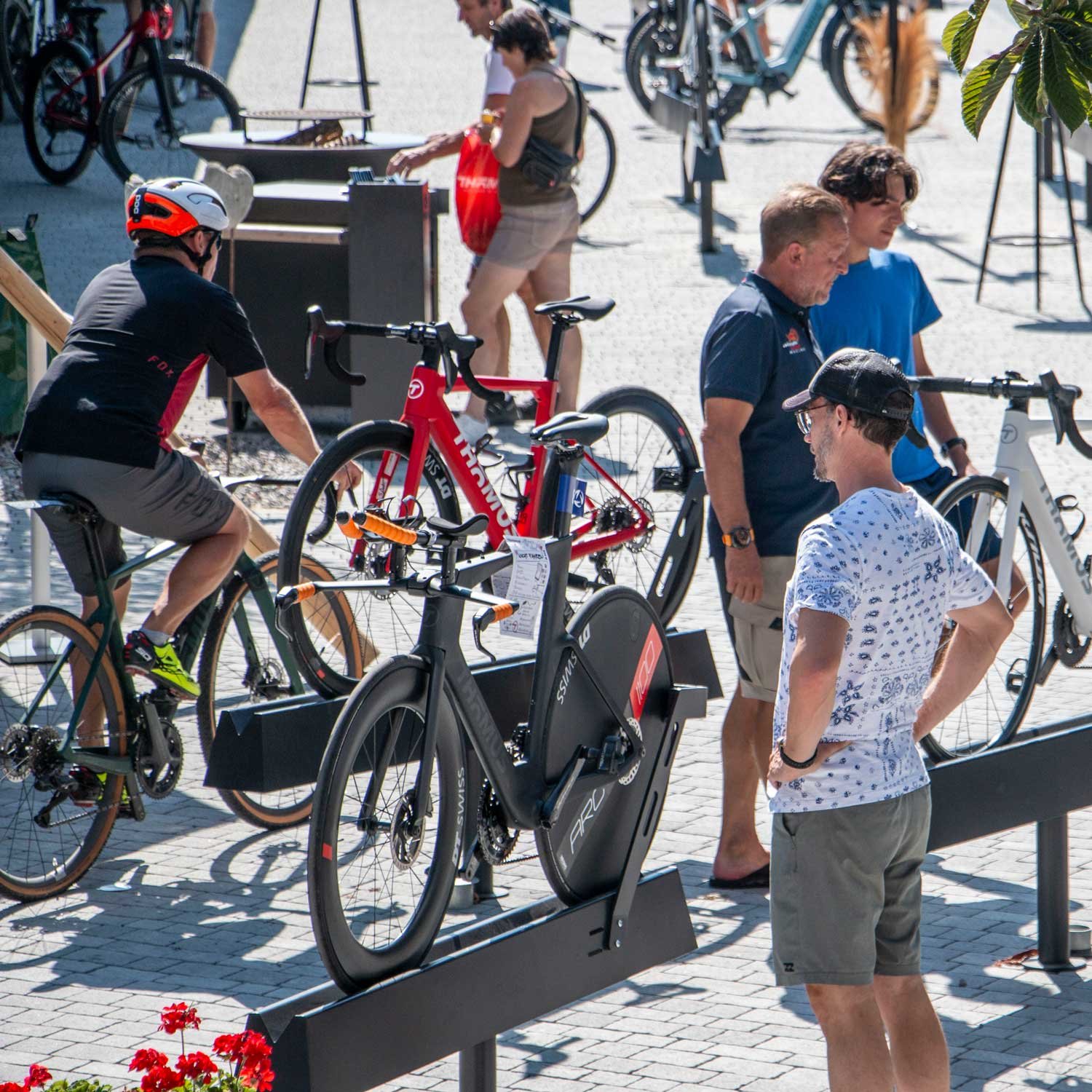 thoemus-testen-velo-ausstellung-sales