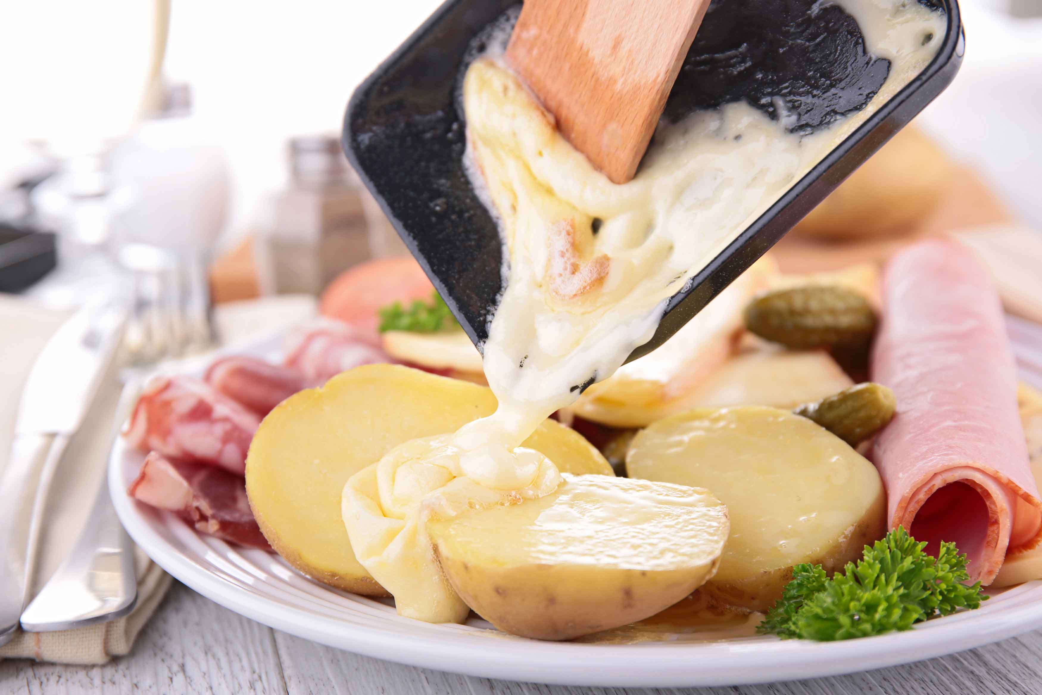 raclette-kaese-kartoffel-event-schweiz